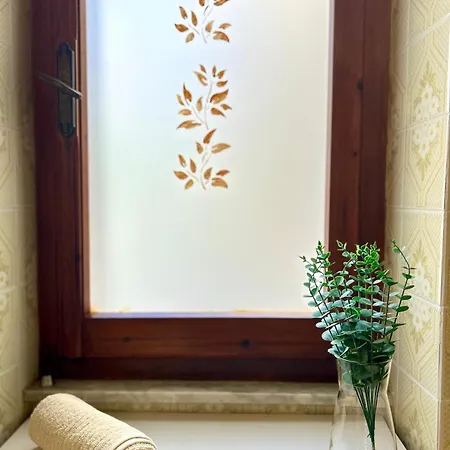 Nura's - Grace Seaside Apartment *