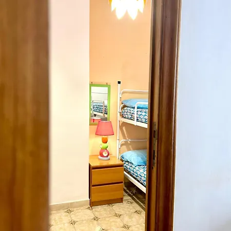 Nura's - Grace Seaside