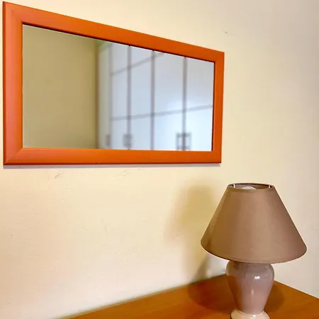 Nura's - Grace Seaside Apartment
