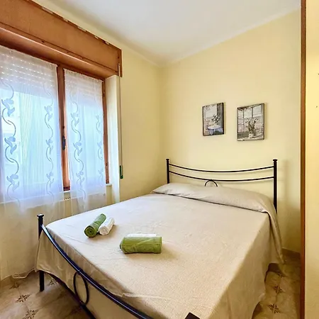 Nura's - Grace Seaside ألغيرو